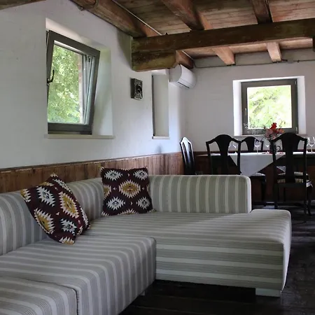 Villa Kesa Barn Latrany